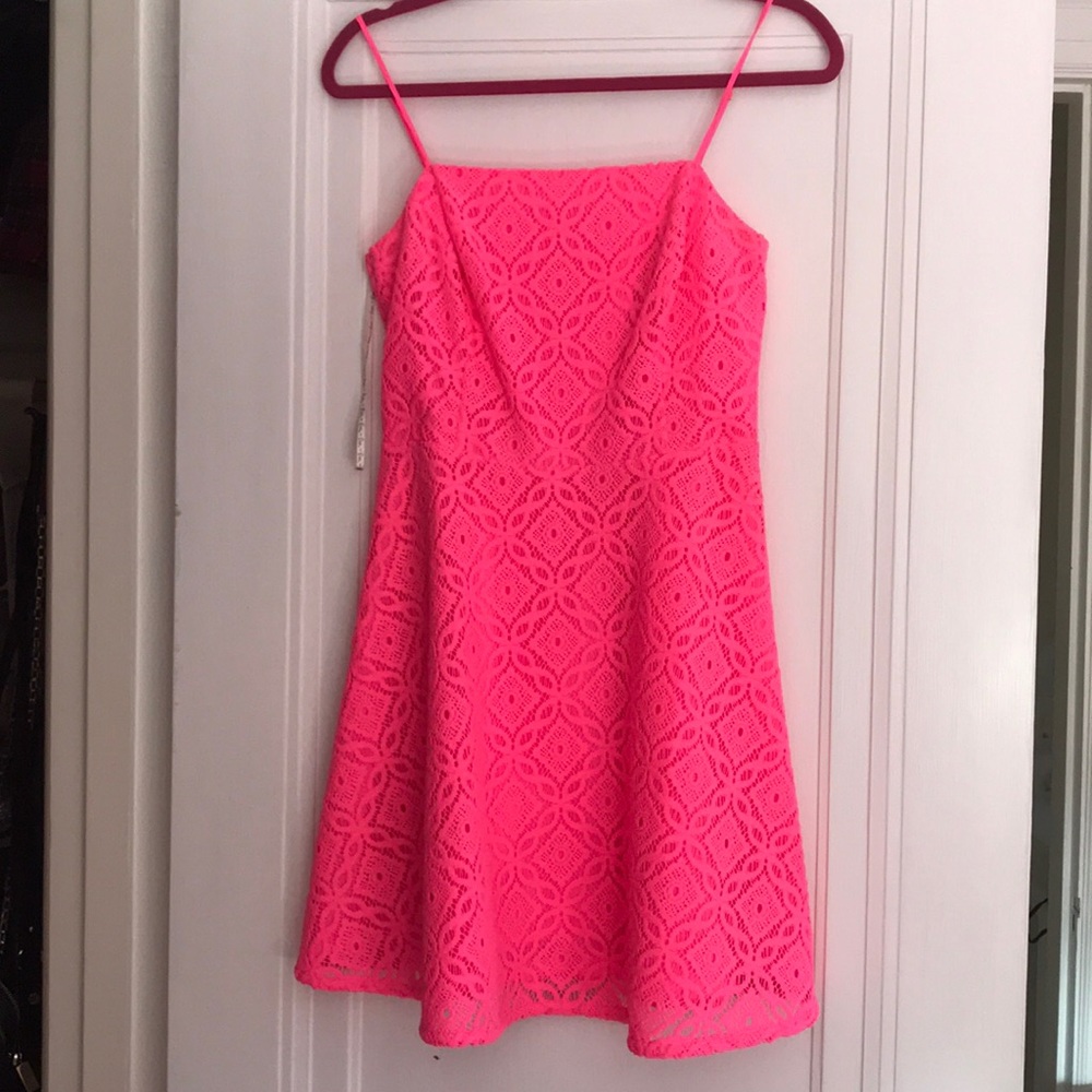 Lilly pulitzer pink dress